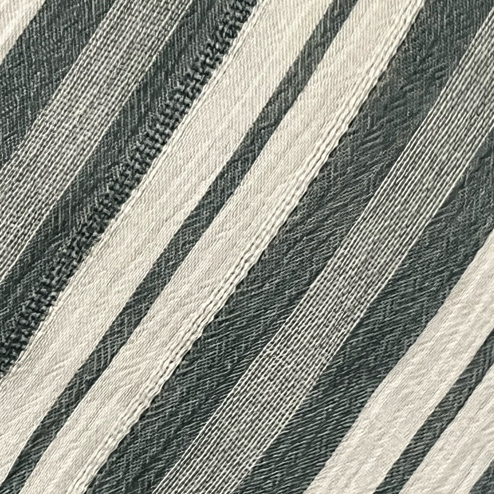American Eagle top. M - Picture 6 of 6